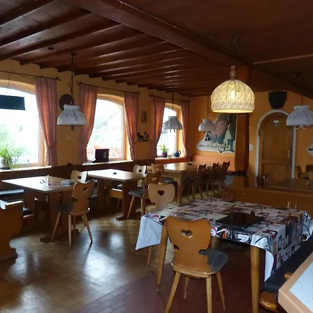 Helds Engel Weitnau